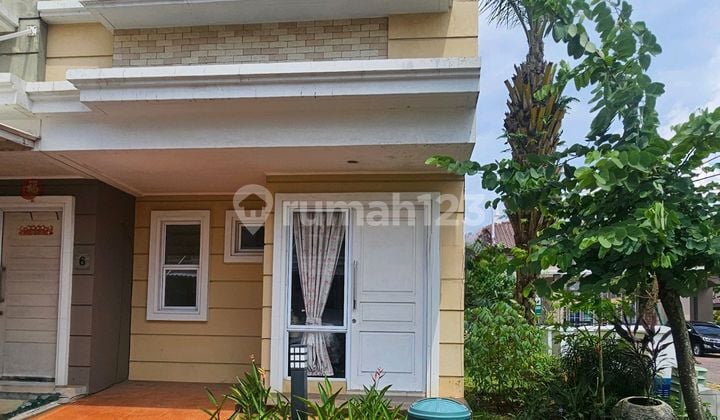 Rumah Posisi Hoek Lokasi Strategis Cluster Amarillo Village Gading Serpong