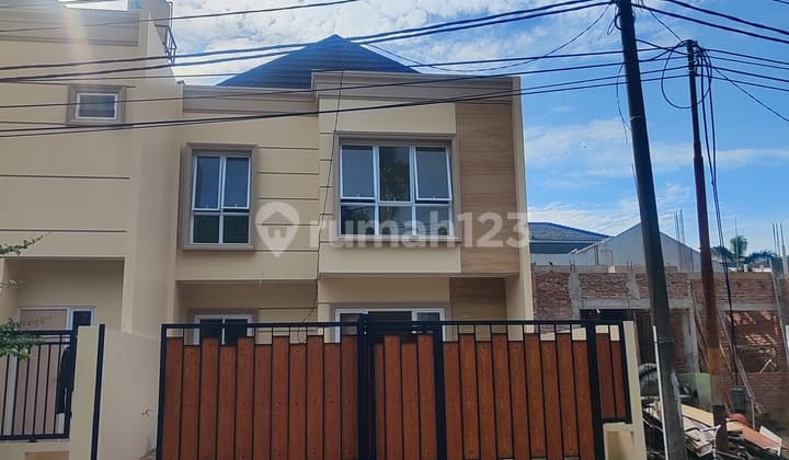 Ready-to-Occupy House in Assana Vany Park Cluster, Bsd City