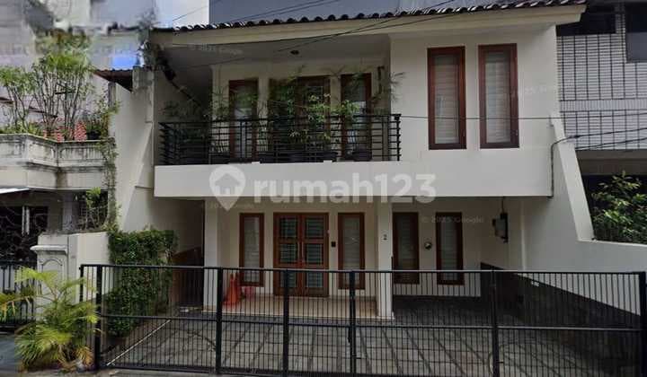 Rumah Bagus Di Jl Bendungan Hilir Jakarta Pusat