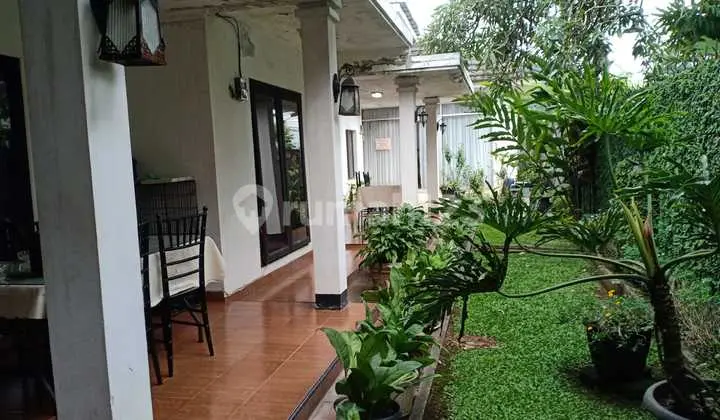 Rumah Bagus Di Jl Kaca Piring Cinere Depok Jawa Barat