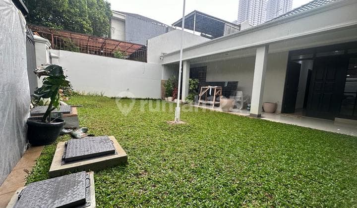 Rumah Baru Disewakan di Area Senopati