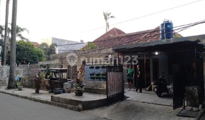 Di Jual Rumah Asri dan Nyaman Area Menteng Jakarta Pusat