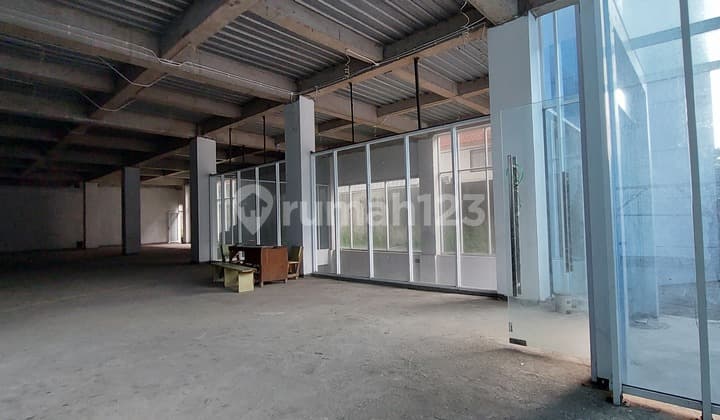 For Sale: Office Building in Menteng