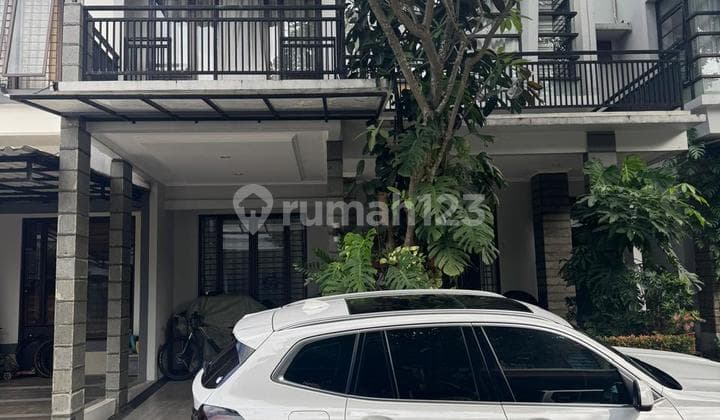 Rumah Strategis Semi Furnished di Bintaro Tangsel Om-17067