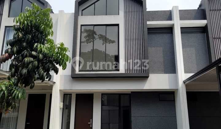 Rumah Strategis Dekat Tol, Boulevard, Bintaro Tangsel Gb 17500