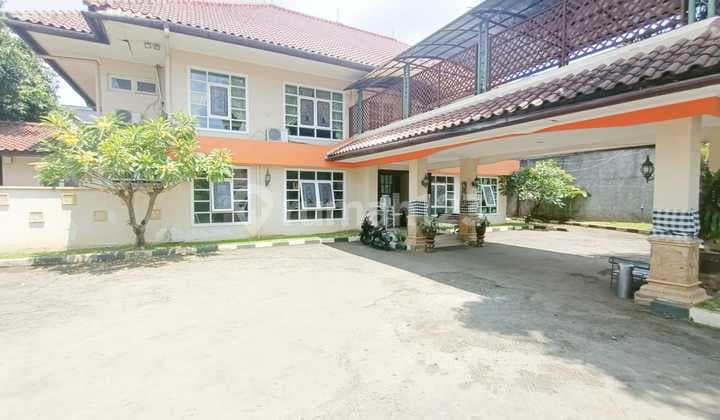 Hotel Strategis Dekat Mal Pejaten Village Pejaten Jaksel Lr-6333