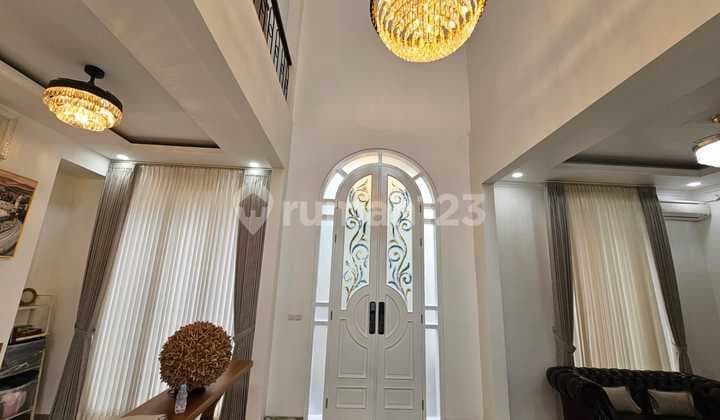Rumah Strategis Fully Furnished Dekat Stan di Bintaro Tangsel Lr-7053