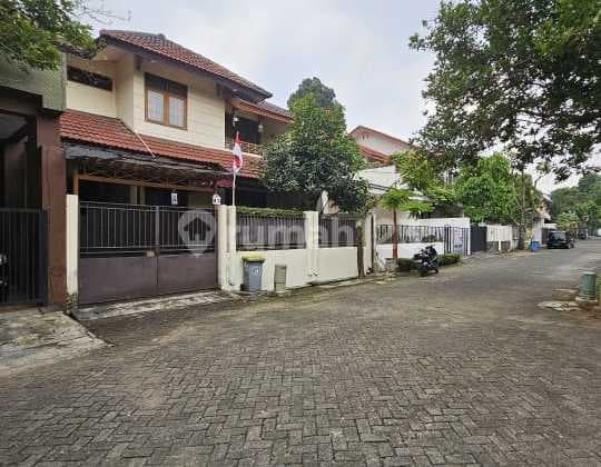Rumah Strategis Dkt MRT Lebak Bulus di Ciputat Tangsel Lh-17147