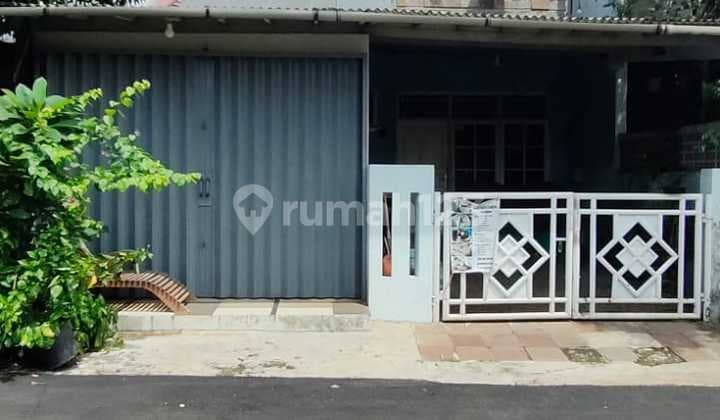 Rumah Strategis Dkt Sta Sudimara di Ciputat Tangsel Dm-16990