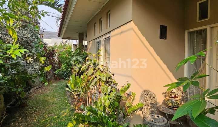 Rumah Strategis Posisi Hoek di BSD Tangsel LR-11219