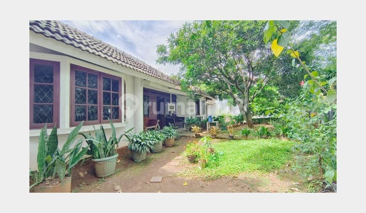 Rumah Mewah Strategis Dekat Poins Mall di Cilandak Jaksel Lr-7258