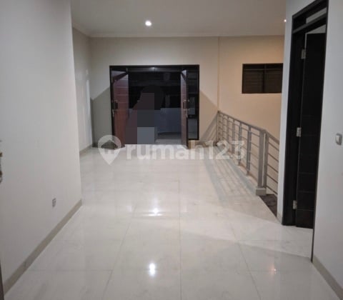 Jual Rumah Dalam Cluster Pusat Kota Di Cikawao Lengkong Bandung