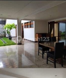 Selling a Serene House in Setrasari, Sukasari Subdistrict, Bandung