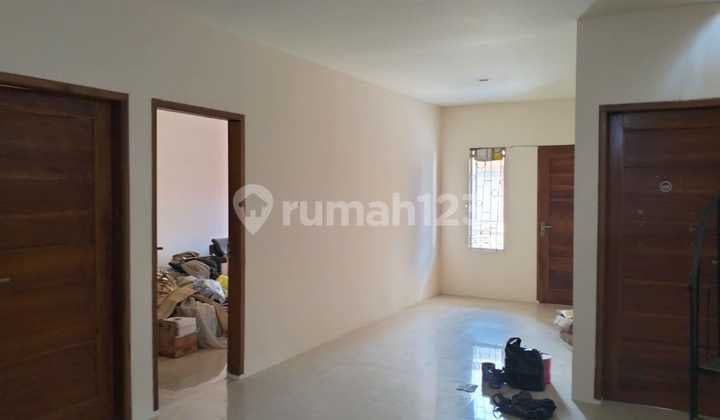 Fast Sale! Ready-to-Occupy House in Batununggal Indah Complex Bandung