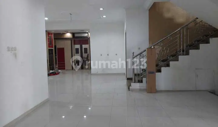 Jual Ruang Usaha& Rumah di Jl Reog Turangga Bandung Kota