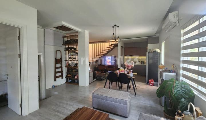 Turun Harga ! Jual Ngebut Rumah Hoek Di Cluster Cynthia Summarecon Bandung