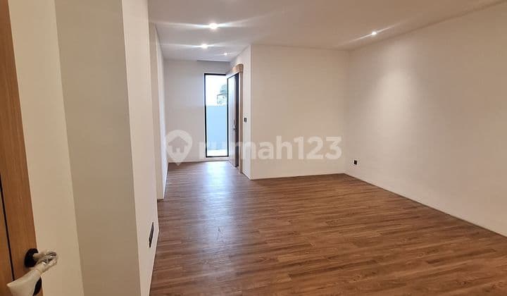 Jual Rumah Lux Baru Modern Minimalis Dalam Cluster Di Mekar Wangi Bandung