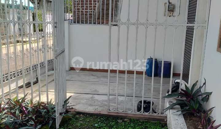For Sale: Twin Residential House on Moh Toha Street, Bandung City