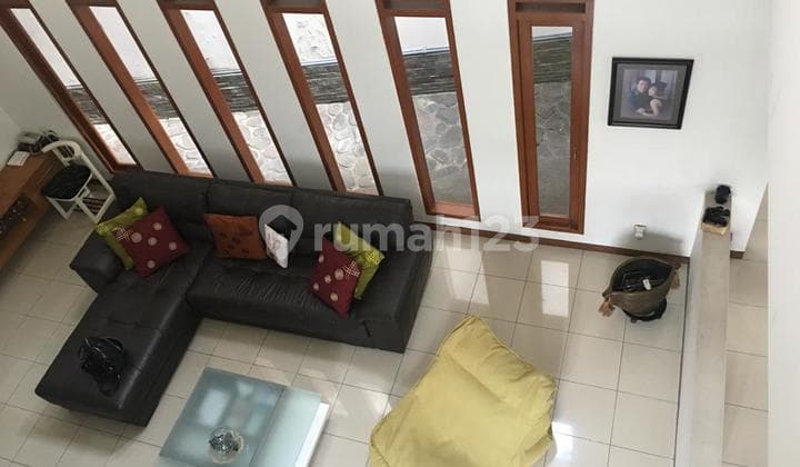 Jual Rumah Cantik Siap Huni Di Setraduta Bandung