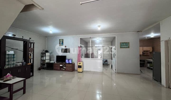 Jual Bu! Rumah Siap Huni di Singgasana Pradana Bandung