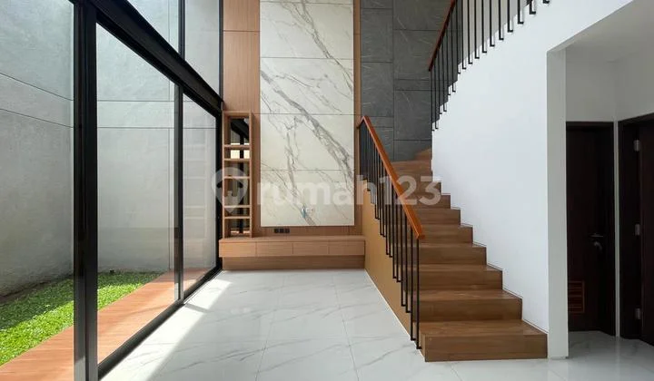 Rumah Cantik Sudah Renov Ada Taman Di Wangsakerta Kota Baru Parahyangan Bandung, Kota Baru Parahyangan