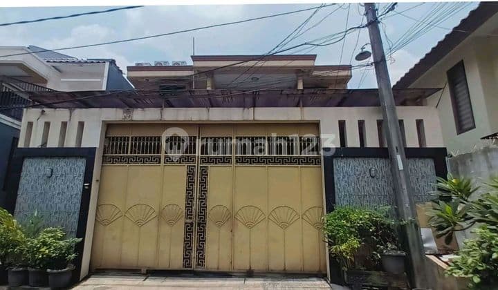 Rumah Murah 2 Lantai Di Gandaria Tiga