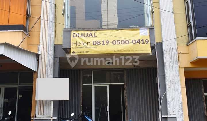 Ruko 2 Lantai Siap Pakai di Perumahan Cibinong City , di Jalan Raya Sukahati, Bogor