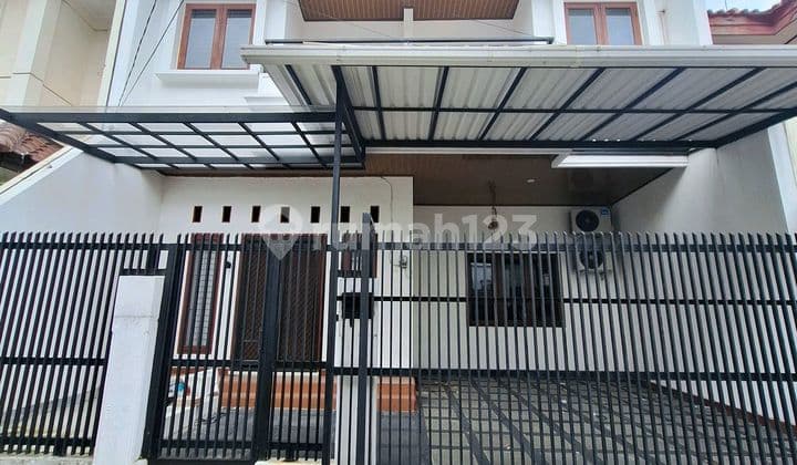 2-Story Ready-to-Occupy House in Rawamangun, East Jakarta