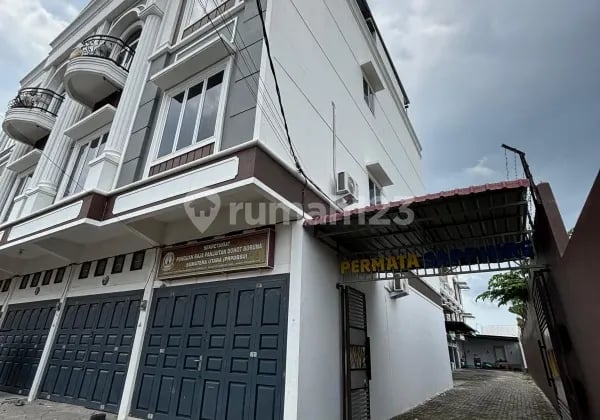 Minimalist townhouse in Medan Perjuangan area