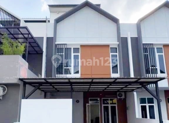 Dijual rumah cantik Full Furnished dalam komplek daerah setia budi