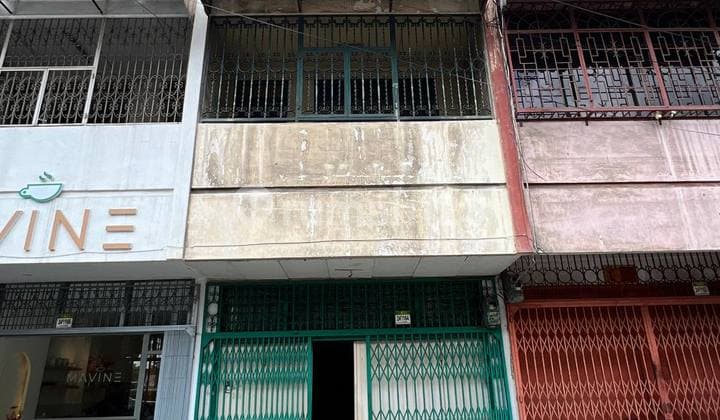 Dijual Ruko 3 Lantai bagus di Daerah Wahidin