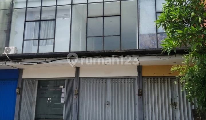 Ruko 3 Lantai Strategis di Puri Indah Siap Pakai SHM