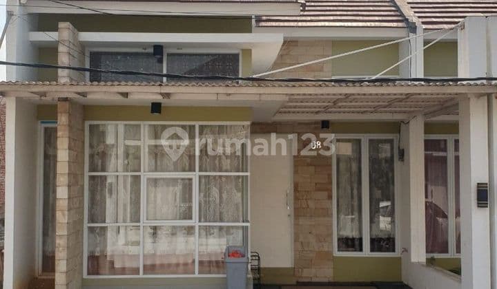Murah di Pamulang, Rumah Minimalis, lingkungan asri dan tenang