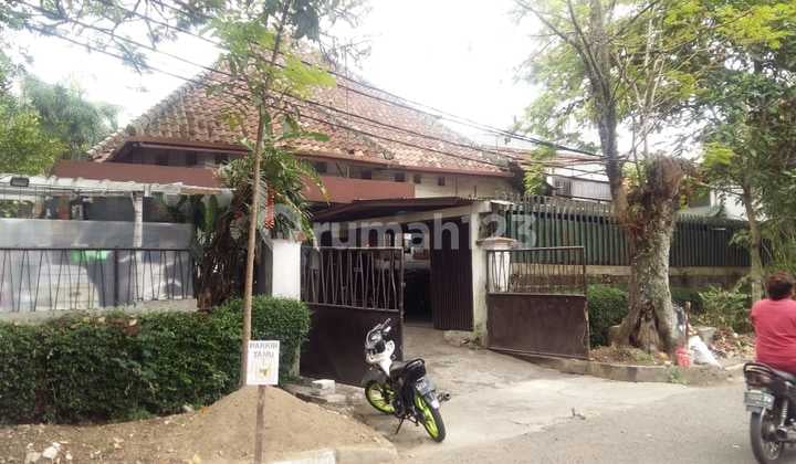 Rumah Mainroad, hook di Sayap Dago Bandung