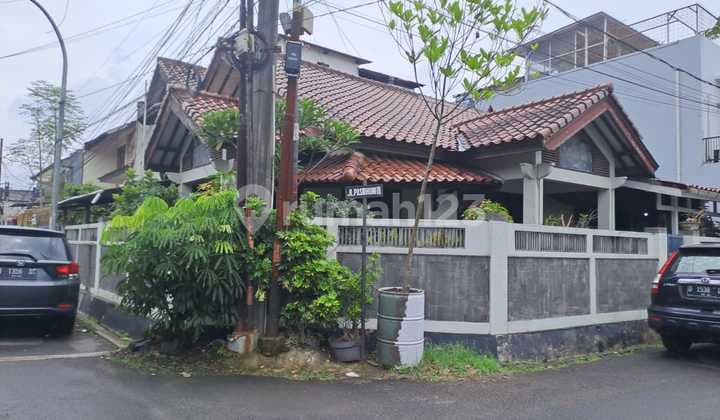 Dijual Rumah di Sayap Bkr, Pasir Salam Bandung.