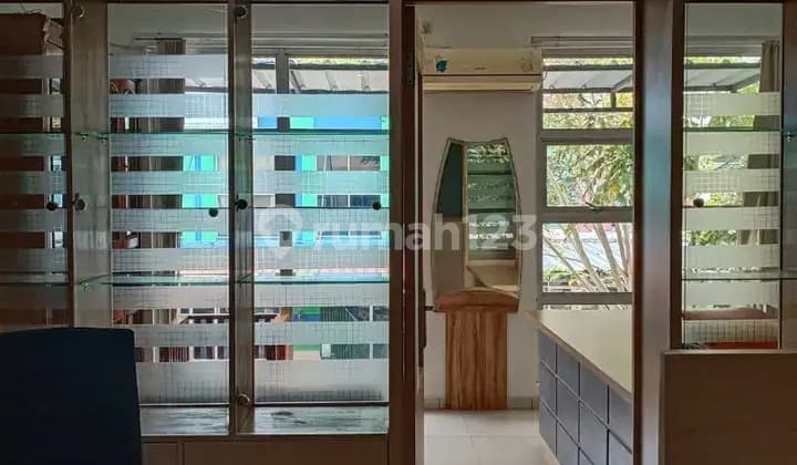 Dijual Ruko cocok untuk kantor ataupun komersil di pusat bisnis Metro Indah Mall