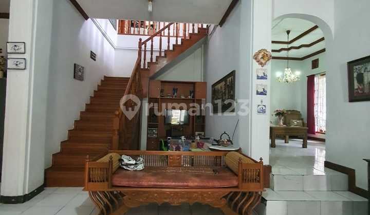 Rumah Istimewa di Buah batu Bandung