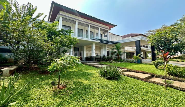 Rumah Mewah Privat Pool Di Sutera Jingga Alam Sutera
