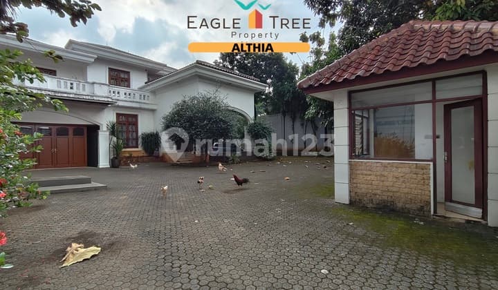 Rumah Pinggir Jalan di Bintaro Tangerang Selatan