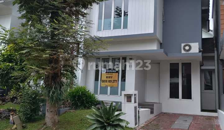 Flood Free, House, Close to Shopping Center