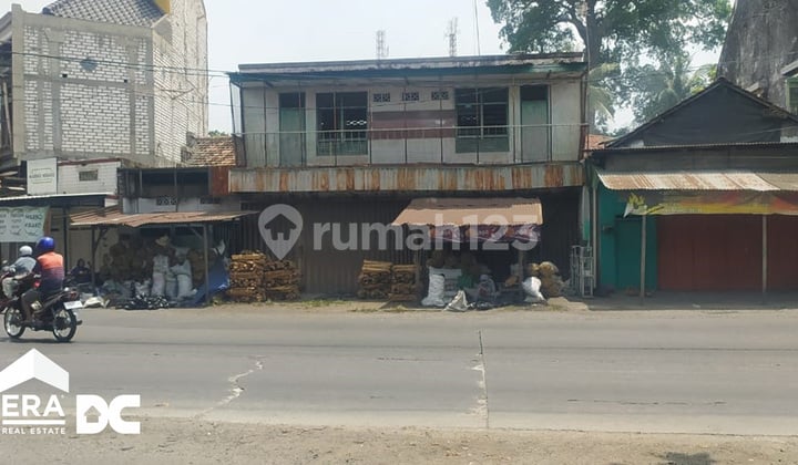 Rumah Pinggir Jalan Area Komersil Cocok Untuk Toko Juwana Pati