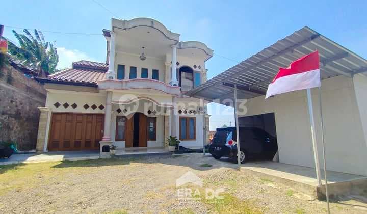 Rumah View Perkotaan Halaman Luas Borobudur Semarang