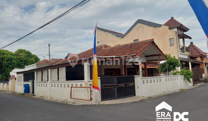 Rumah Hook Furnished Siap Huni Di Mahesa Pedurungan Semarang