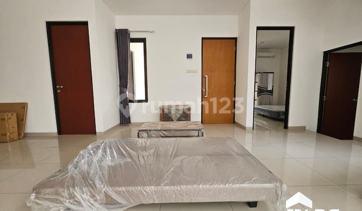 Rumah Mewah Furnished di Perum Elite Wijaya Royal Residence Bae