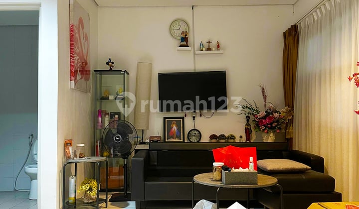 Rumah Siap Huni Ada Kolam Renang dalam Perum Amaya Home Resort