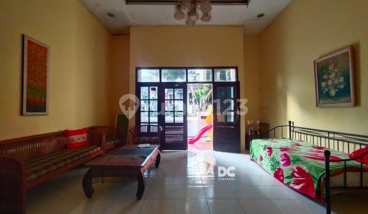 Rumah Bagus Akses Jalan Lebar Karonsih Ngaliyan Semarang