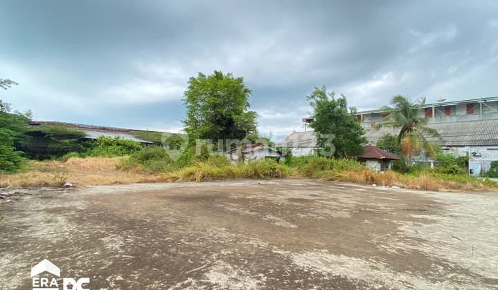 Tanah Hook 6.700 m² Cocok Untuk Gudang Yos Sudarso Tegal