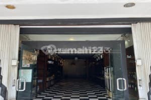 Ruko 3 Lantai Strategis di Tebet Jakarta Selatan
