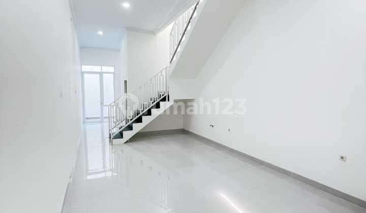 Di Jual 2 Ruko Di Pondok Ungu Bekasi Utara