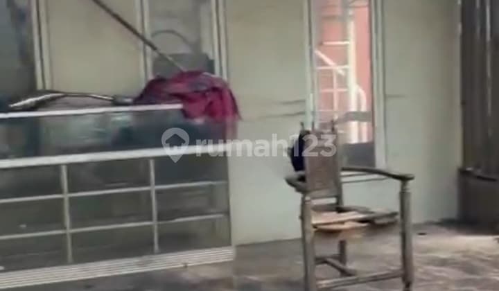 Rumah Hitung Tanah Dekat Tol Bekasi Timur dan LRT Bekasi Timur